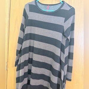 Bellamie Black and Gray Knit Top
